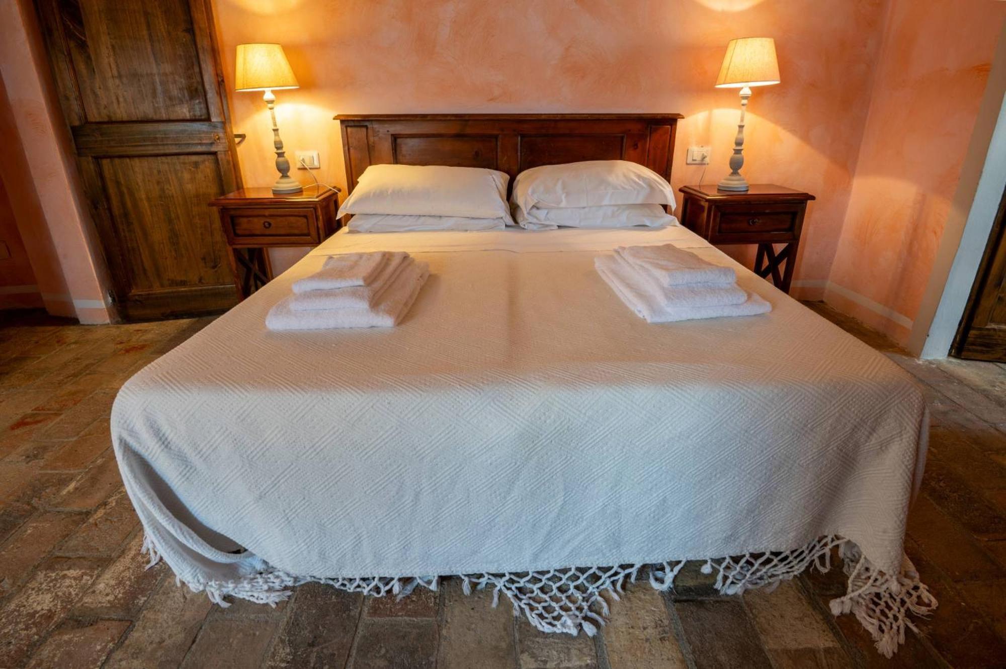 Bed and Breakfast Castello Valenzino Antognola Exteriér fotografie